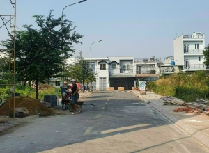 Bán đất gốc 3 mặt tiền dự án khu FISTLAND, sau trường ĐH Nguyễn Tất Thành