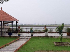  Bán Biệt thự mặt tiền sông Sài Gòn trong khu Villa An Phú Đông, Quận 12. 